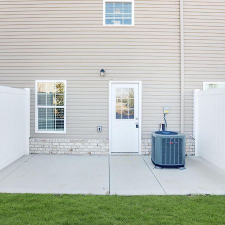 Make Lemonade In Luxury W King Bed And Free Parking Plus 40 Minutes To Nashville Clarksville Extérieur photo
